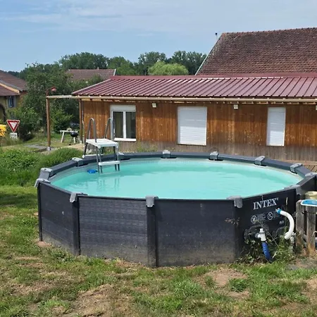 Hébergement de vacances Domaine Des Bois Fleuris Fremifontaine
